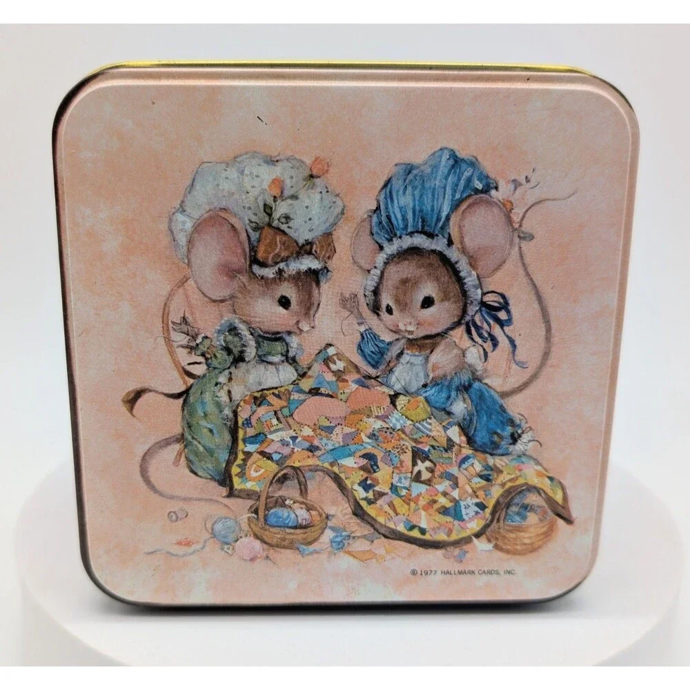 Vintage 1977 Mice Friendship Patchwork Quilting Needlework Storage Tin